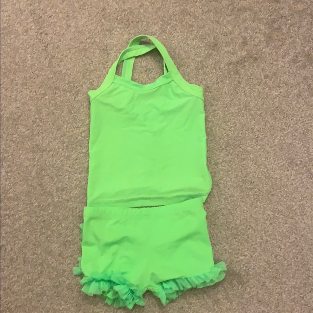 Bundle of 6-7 year old leotards. - Picture 4 of 6